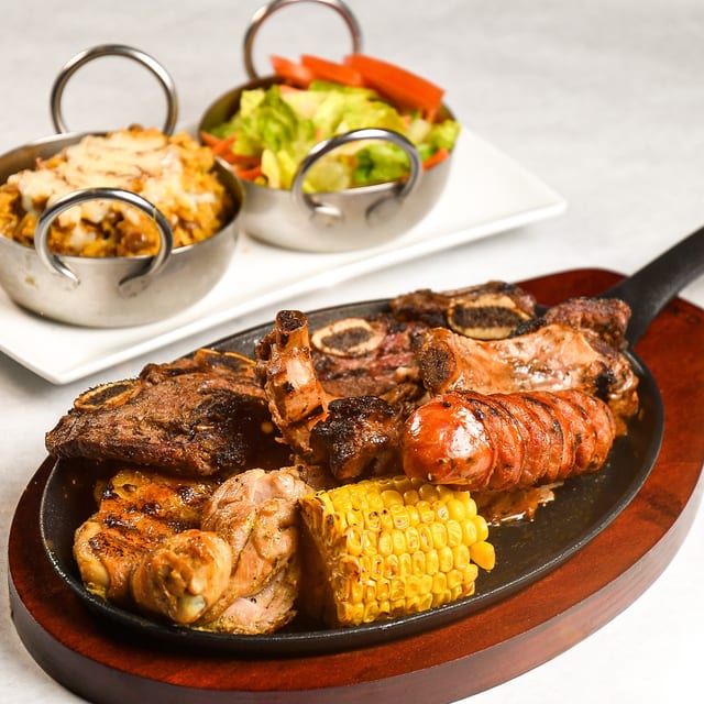 Mini Parrillada Latina.