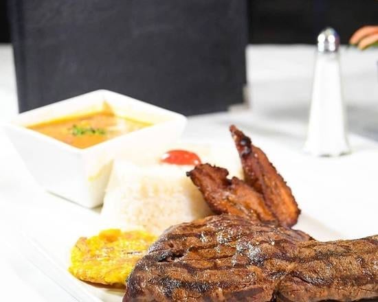 Grilled Steak / Carne Asada.